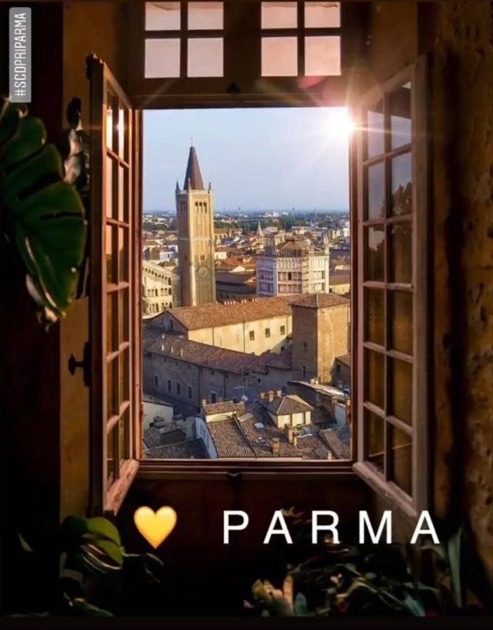 Parma Borgo Antico I I I Free Privat Parking Exterior photo