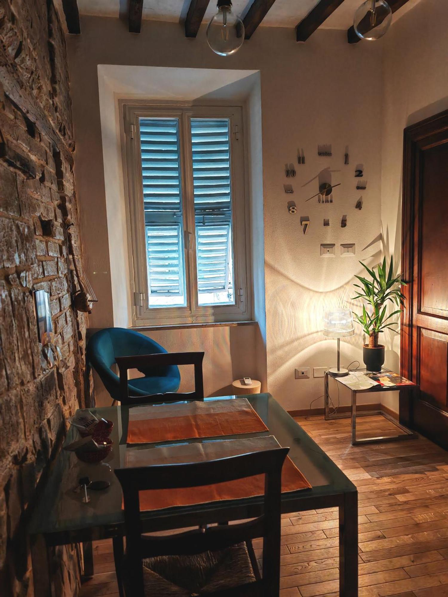 Parma Borgo Antico I I I Free Privat Parking Exterior photo
